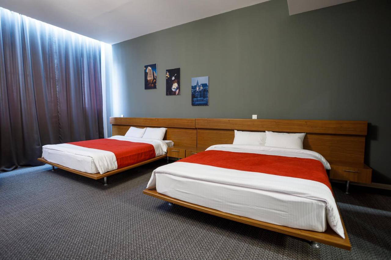 Moscow House Hotel Єреван Екстер'єр фото